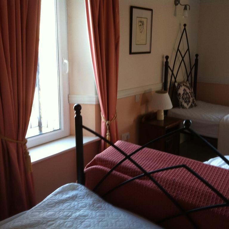 Caheroyn House Athenry Rum bild